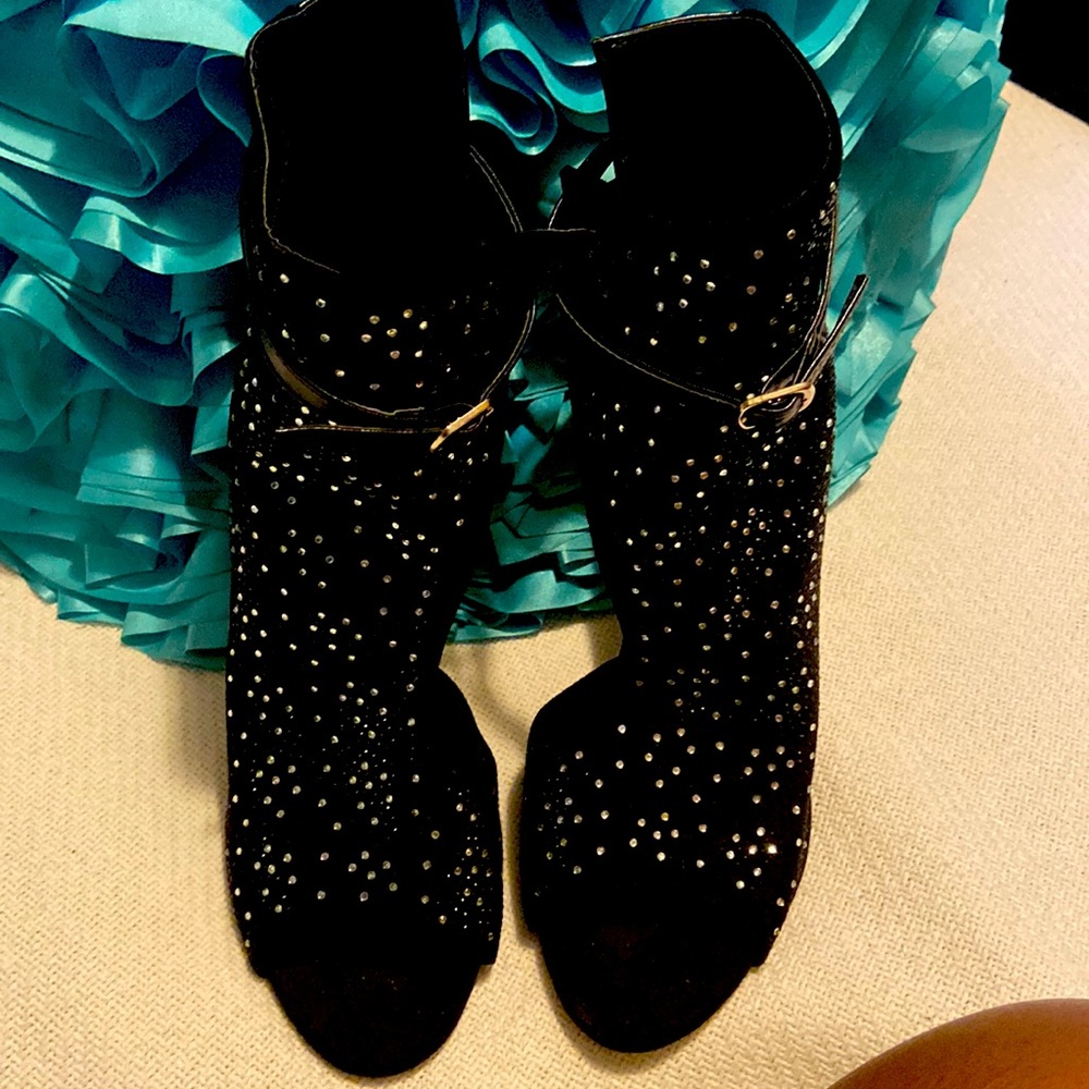 Black/ Rhinestone dress shoes.